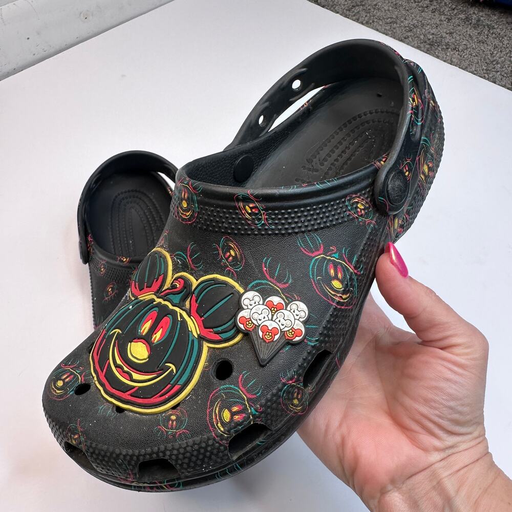 Crocs Disney 2023 Mickey Mouse Pumpkin Halloween Clogs